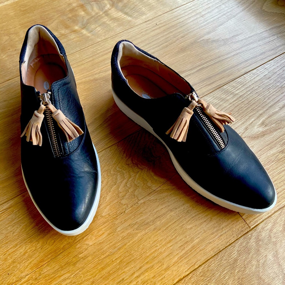 Dr. Scholl’s “Original Collection” Blake Zip